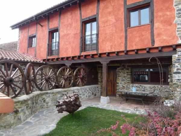 Casa Rural La Corva Triollo Exteriör bild
